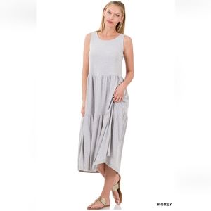❤️Zenana round neck sleeveless A-line tiered dress